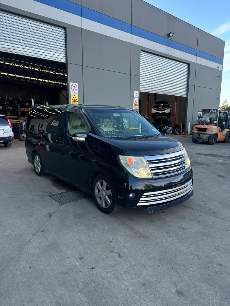 Nissan Elgrand 2004 Black Auto Petrol