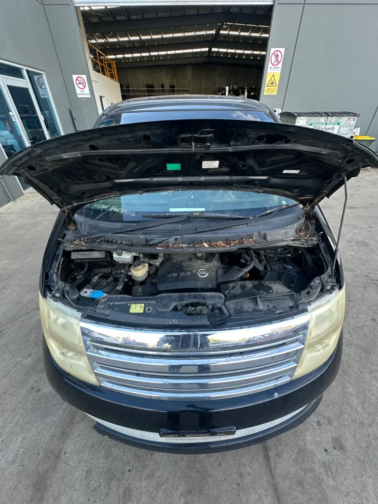 Nissan Elgrand 2004 Black Auto Petrol
