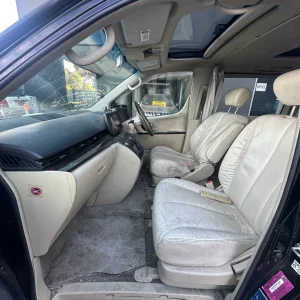 Nissan Elgrand 2004 Black Auto Petrol