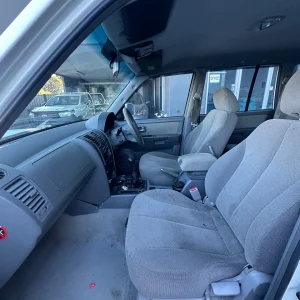 Hyundai Terracan 2005 White Man Petrol