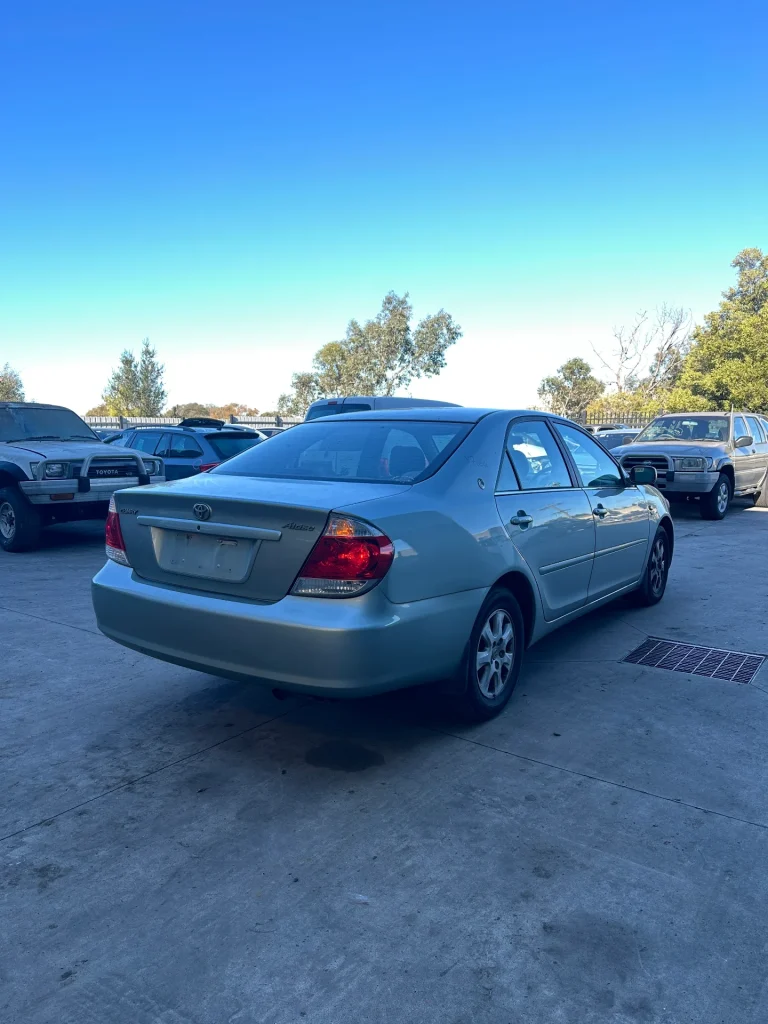 Toyota Camry 2005 Green Auto Petrol