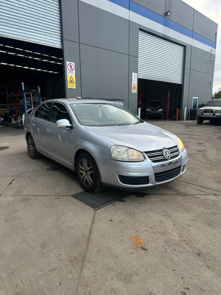 Volkswagen Jetta 2007 Silver Auto Petrol