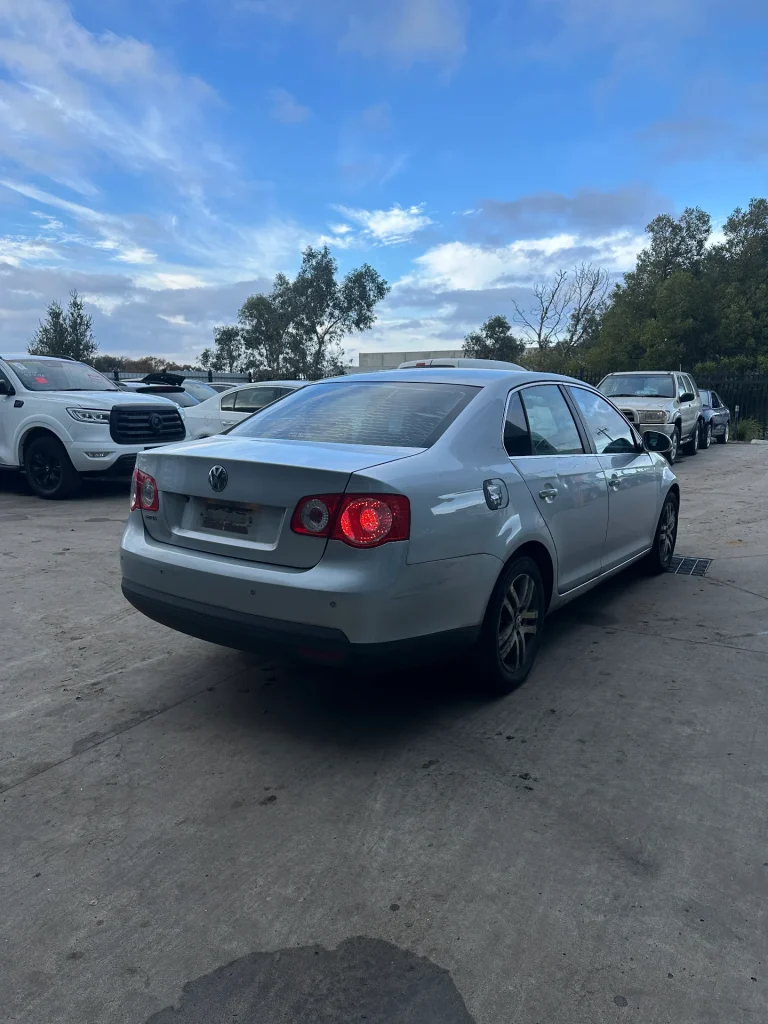 Volkswagen Jetta 2007 Silver Auto Petrol