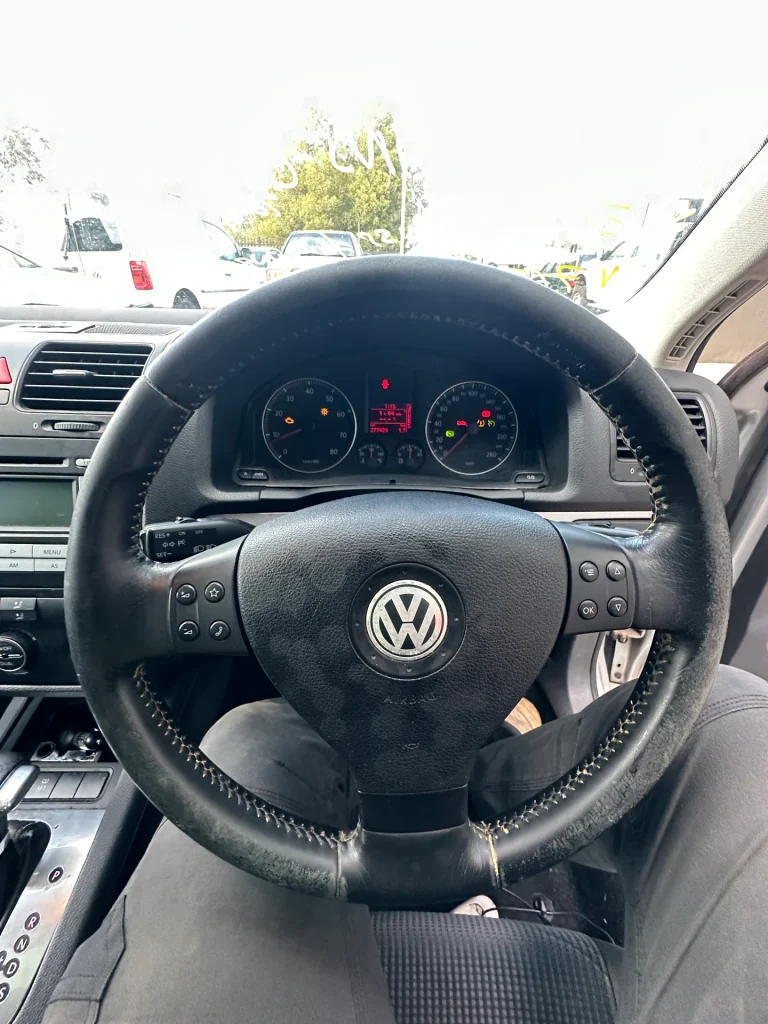Volkswagen Jetta 2007 Silver Auto Petrol