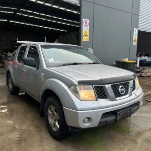 Nissan Navara 2009 Silver Man Diesel