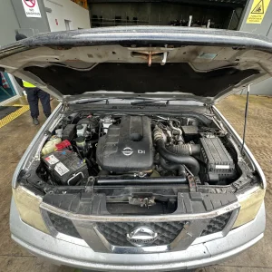 Nissan Navara 2009 Silver Man Diesel