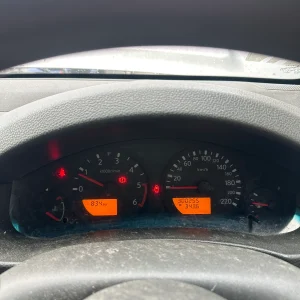 Nissan Navara 2009 Silver Man Diesel