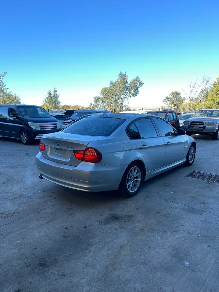 Bmw 320i 2010 Silver Auto Petrol