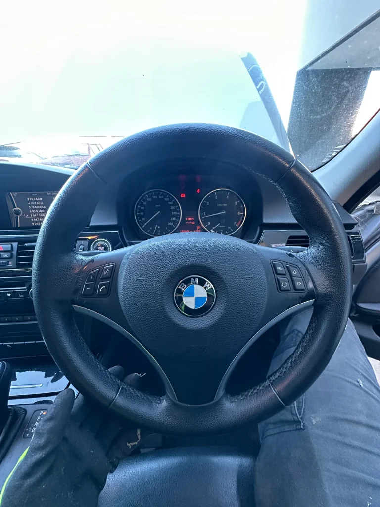 Bmw 320i 2010 Silver Auto Petrol
