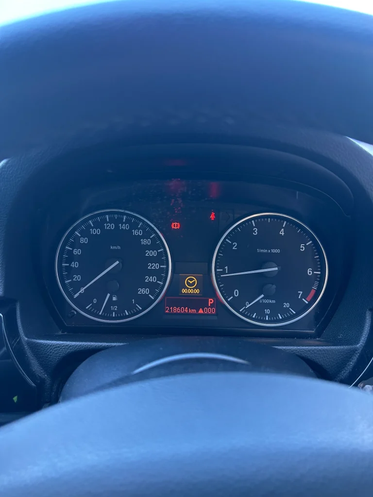 Bmw 320i 2010 Silver Auto Petrol
