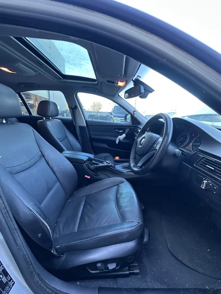 Bmw 320i 2010 Silver Auto Petrol