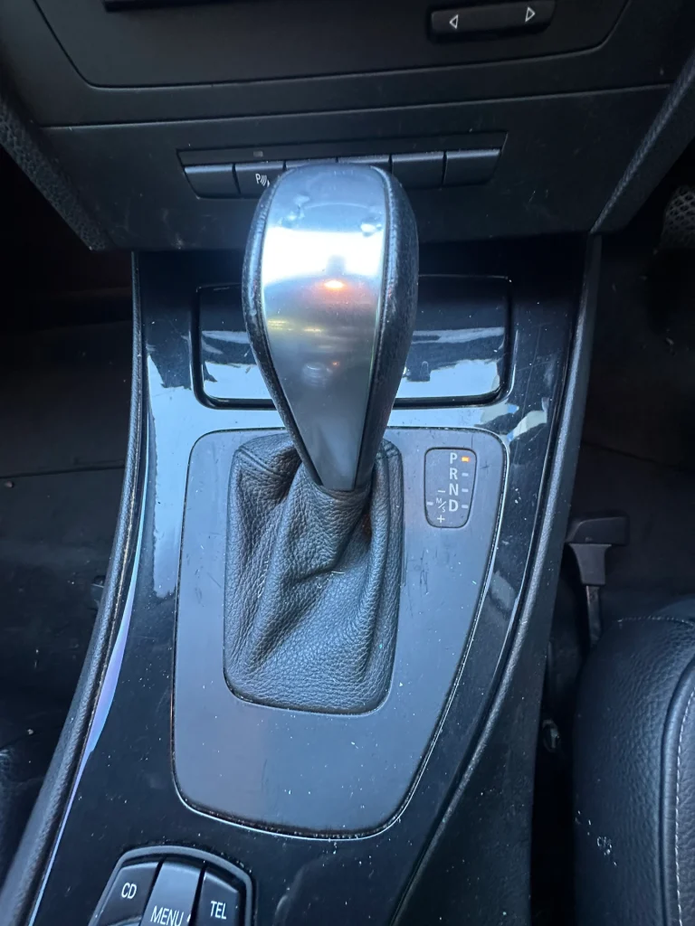 Bmw 320i 2010 Silver Auto Petrol