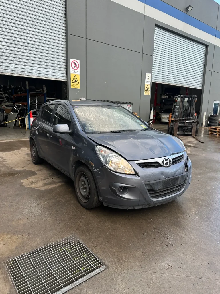 Hyundai I20 2012 Grey Auto Petrol