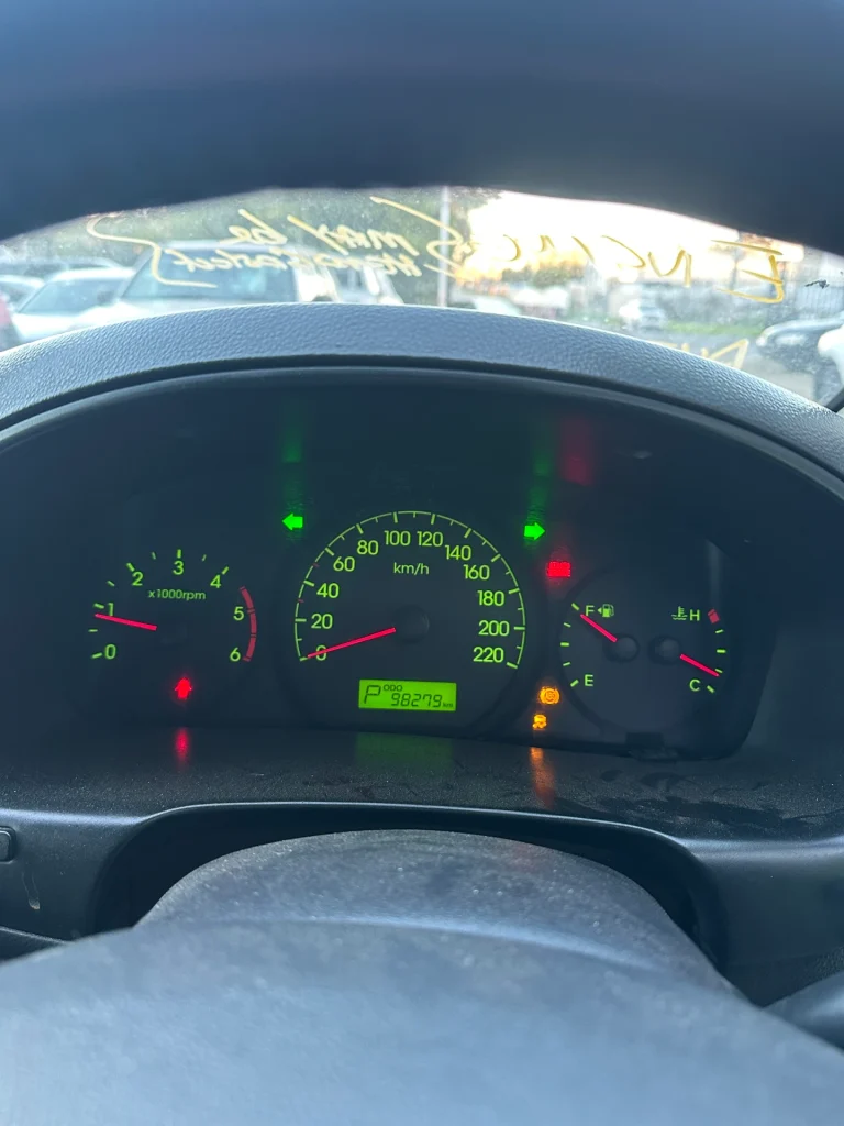 Hyundai iMax 2012 White Auto Diesel
