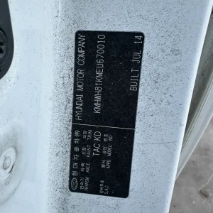 Hyundai iMax 2012 White Auto Diesel
