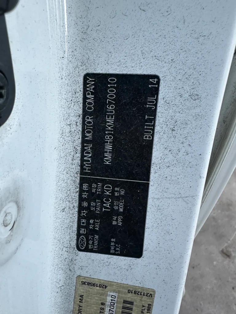 Hyundai iMax 2012 White Auto Diesel