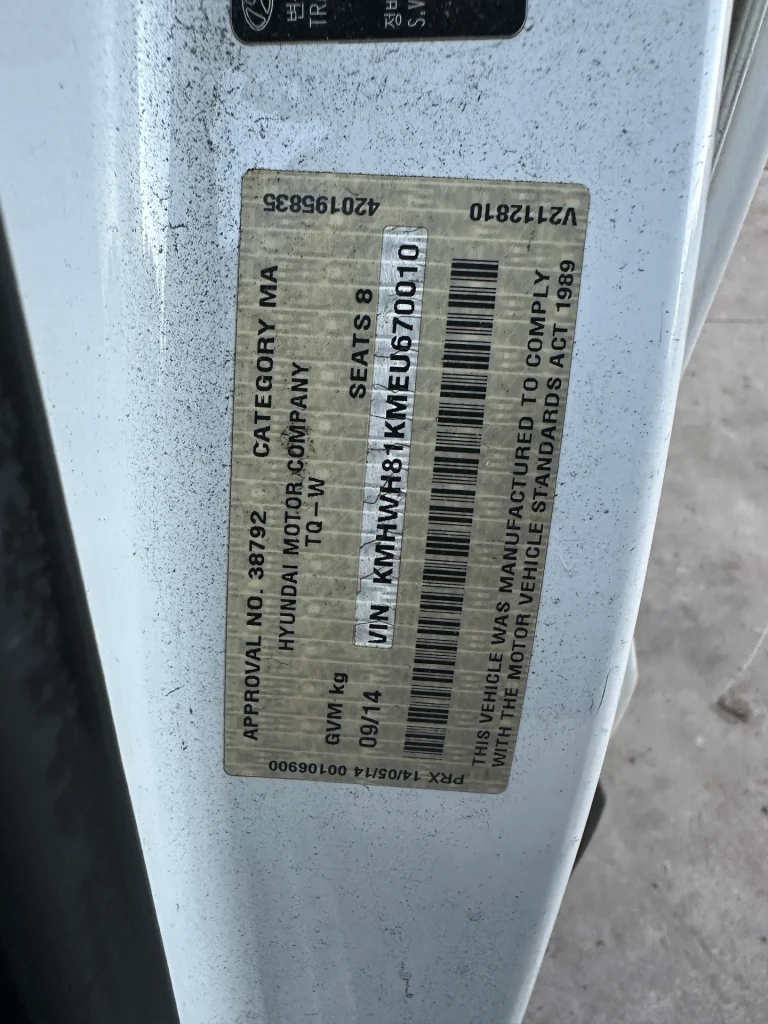 Hyundai iMax 2012 White Auto Diesel