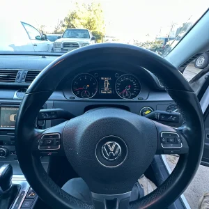 Volkswagen Passat 2012 White Auto Petrol