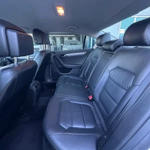 Volkswagen Passat 2012 White Auto Petrol
