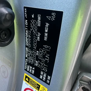 Toyota Kluger 2013 Silver Auto Petrol