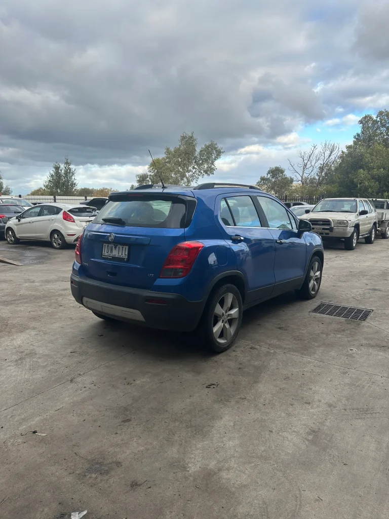 Holden Trax 2014 Blue Auto Petrol