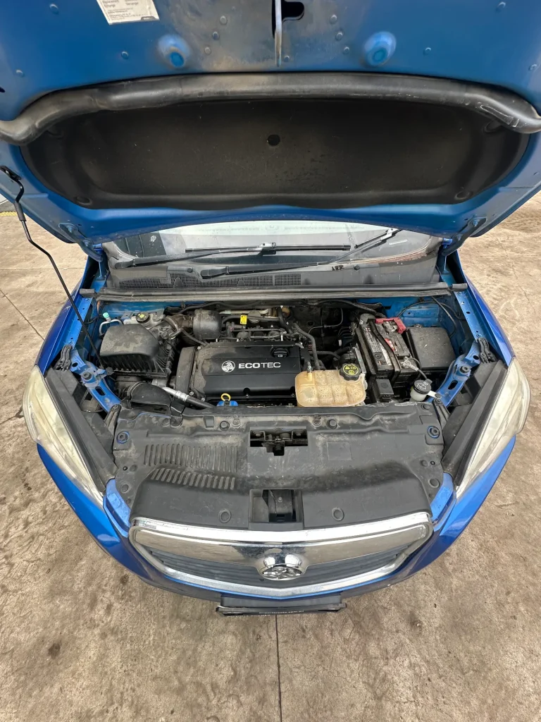 Holden Trax 2014 Blue Auto Petrol