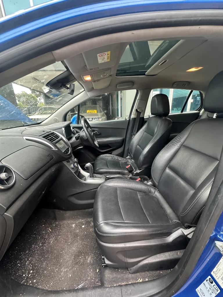 Holden Trax 2014 Blue Auto Petrol
