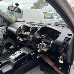 Mitsubishi Triton 2014 White Auto Diesel
