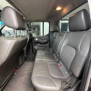Nissan Navara 2014 Black Man Diesel