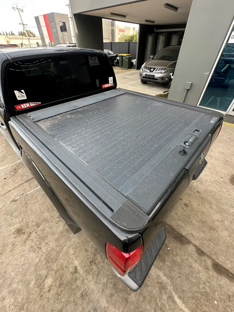 Nissan Navara 2014 Black Man Diesel