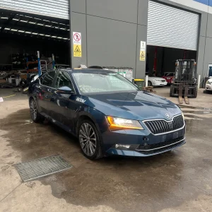 Skoda Superb 2015 Blue Auto Diesel