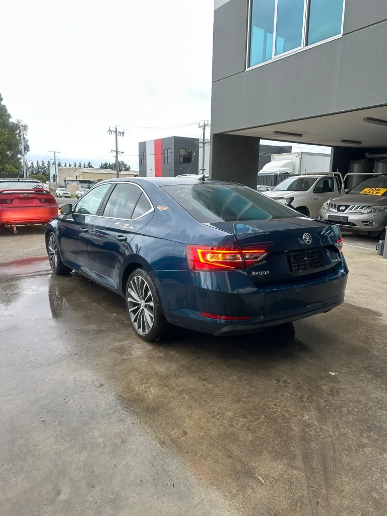 Skoda Superb 2015 Blue Auto Diesel
