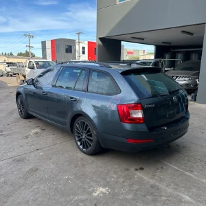 Skoda Octavia 2016 Grey Auto Petrol