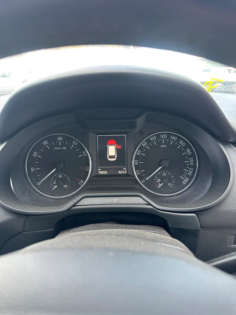 Skoda Octavia 2016 Grey Auto Petrol