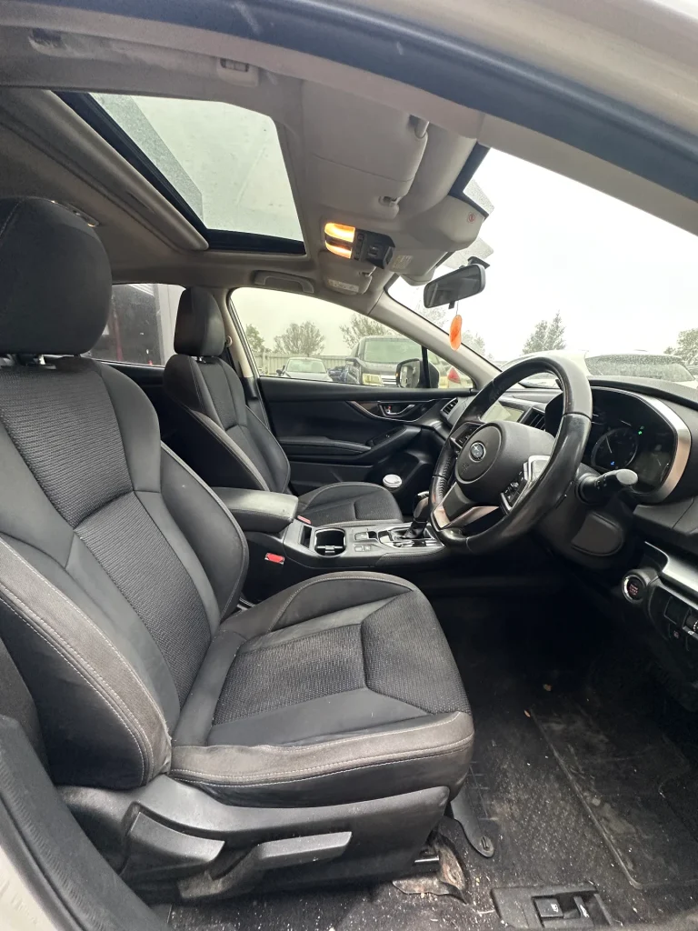 Subaru Impreza 2017 White Auto Petrol