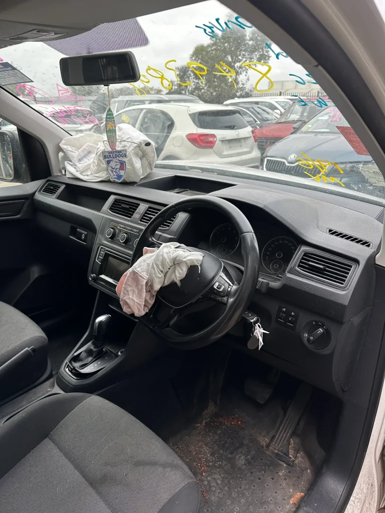 Volkswagen Caddy 2017 White Auto Petrol