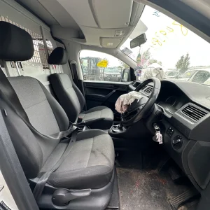 Volkswagen Caddy 2017 White Auto Petrol