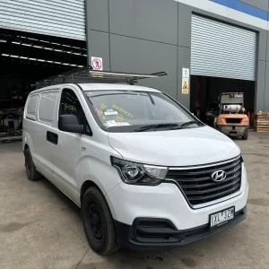 Hyundai iload 2018 White Auto Diesel