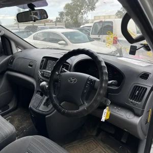 Hyundai iload 2018 White Auto Diesel