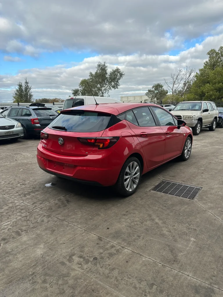 Holden Astra 2019 Red Auto Petrol