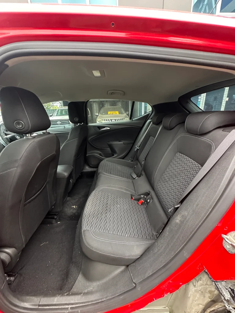 Holden Astra 2019 Red Auto Petrol