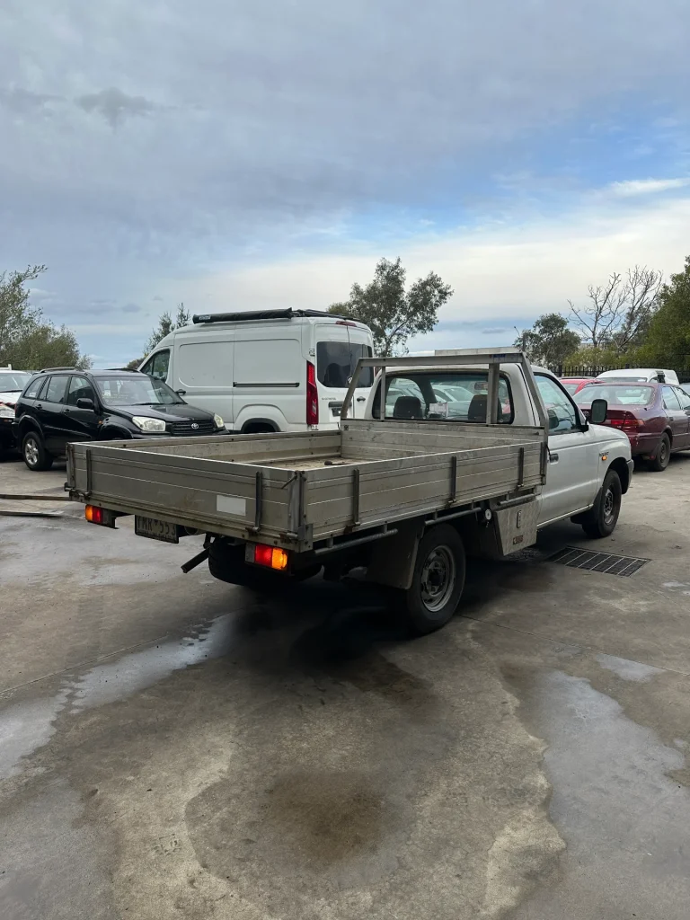 Mazda Bravo 2001 White Man Petrol