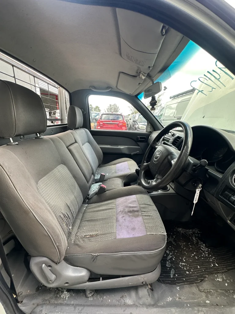 Mazda BT50 2008 White Man Diesel