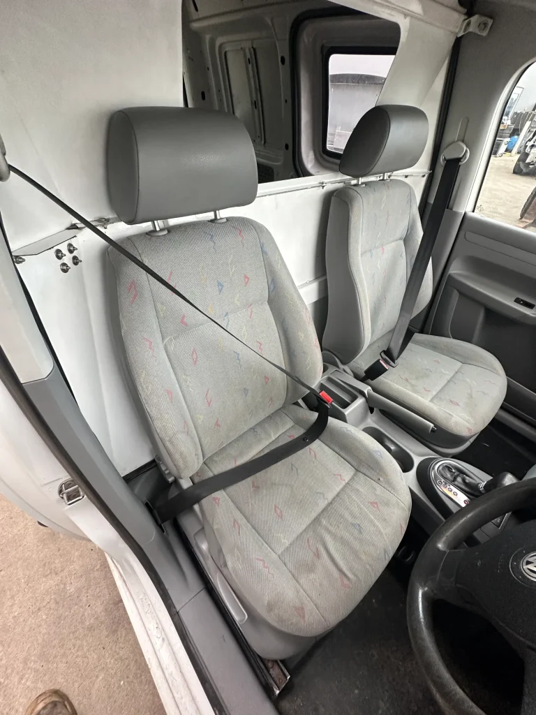 Volkswagen Caddy 2008 White Auto Diesel