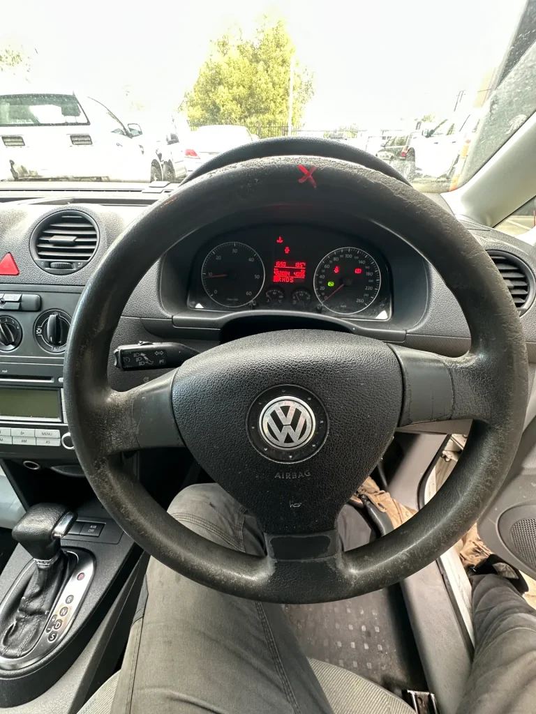 Volkswagen Caddy 2008 White Auto Diesel