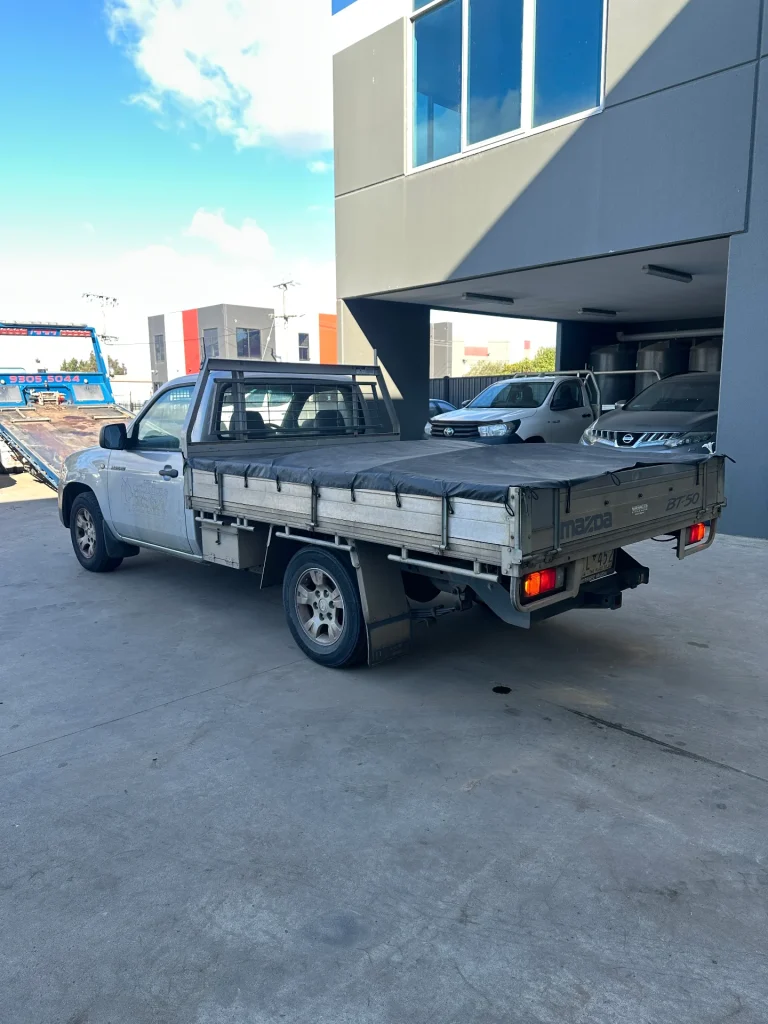 Mazda BT50 2009 Silver Man Diesel