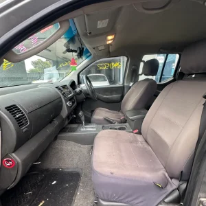 Nissan Navara 2010 Grey Auto Diesel