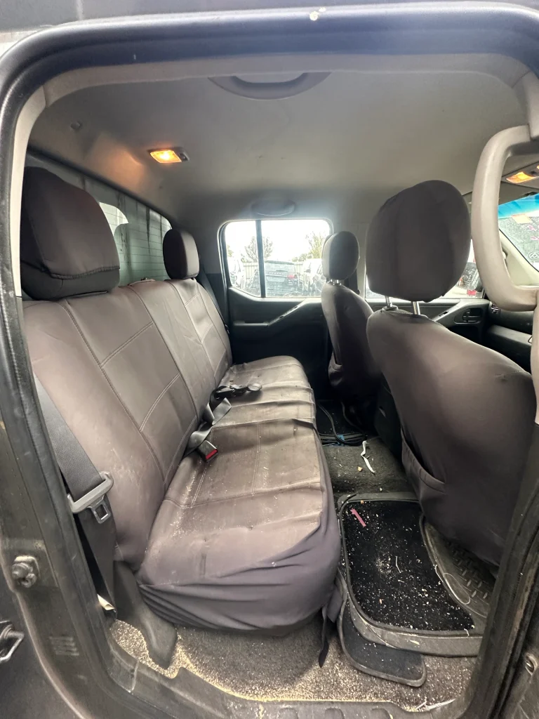 Nissan Navara 2010 Grey Auto Diesel