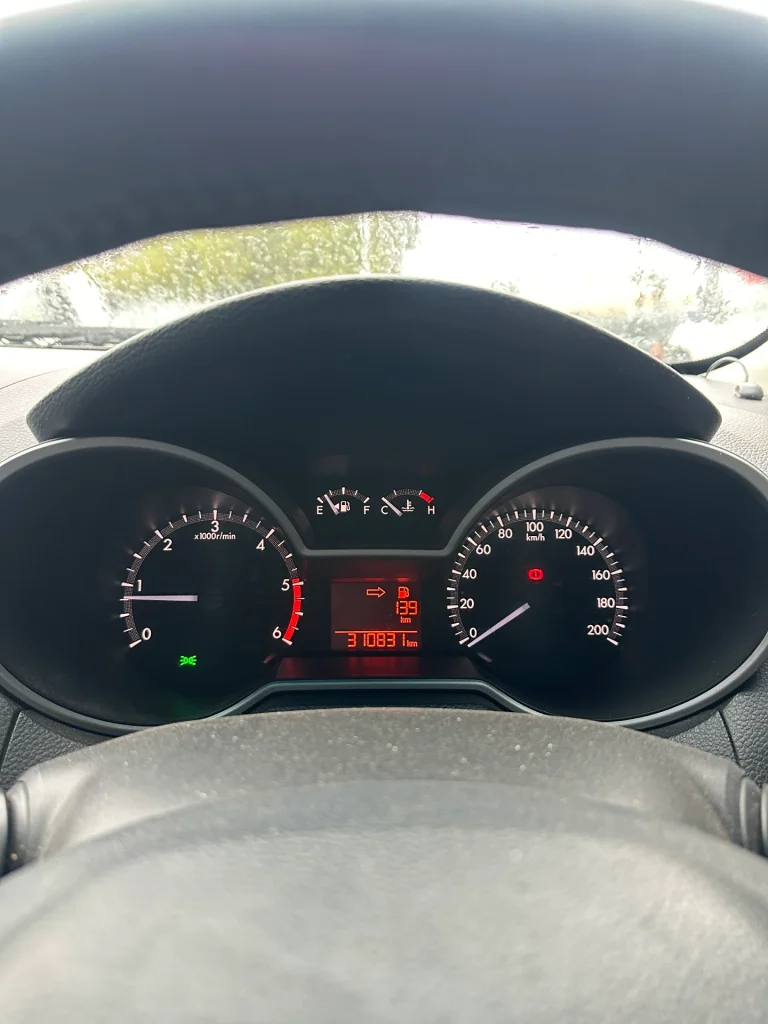 Mazda BT50 2012 Black Man Petrol