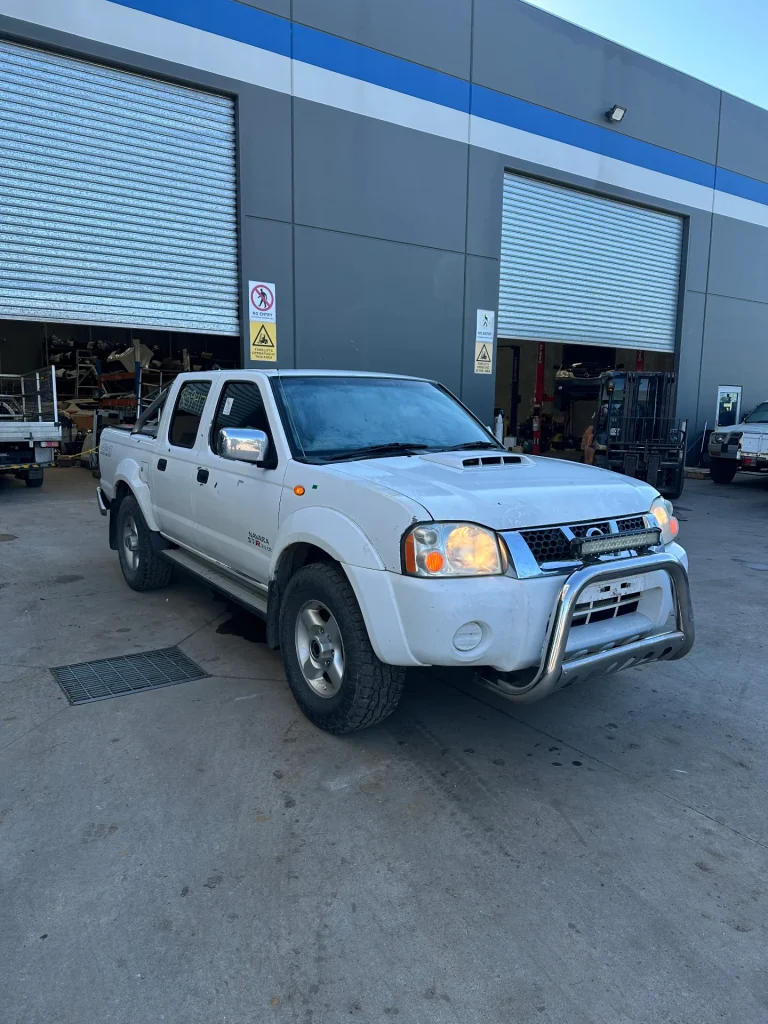 Nissan Navara 2012 White Man Diesel